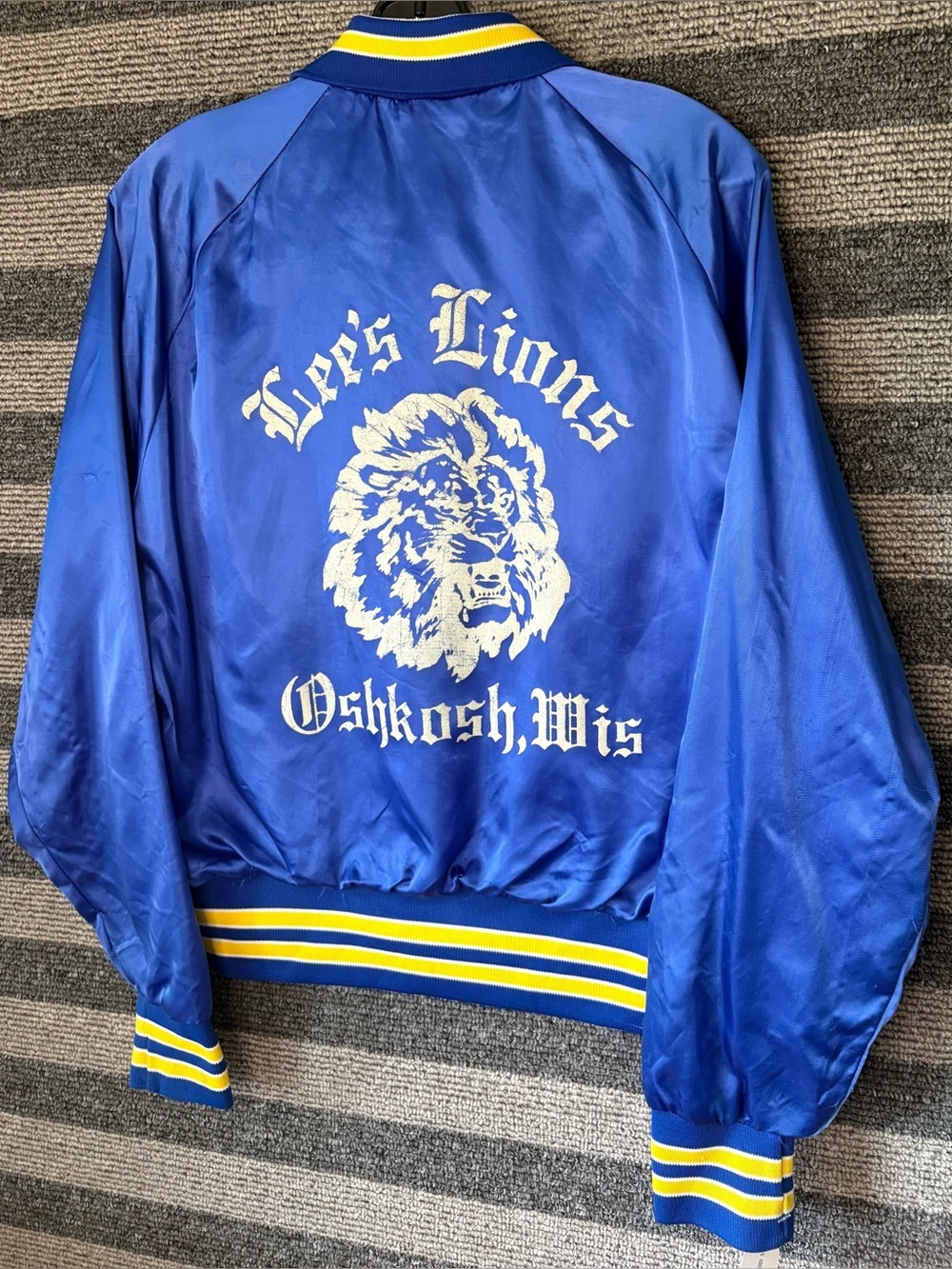 Vintage 80’s Lee's Lions Oshkosh Wisconsin Blue Satin Bomber Jacket Men’s Small